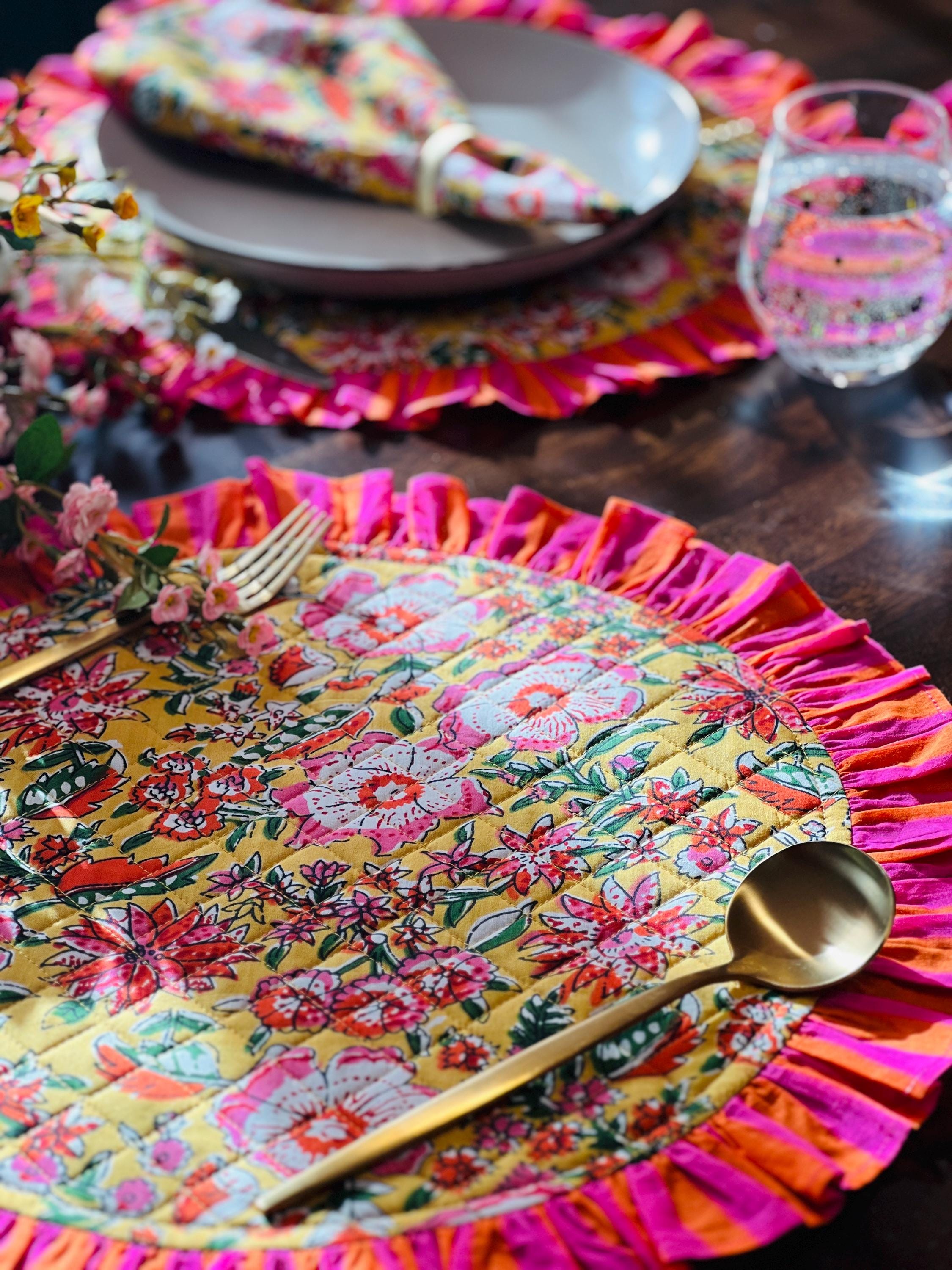 Gift for Mother’s Day Table Mat and Napkin Set Housewarming Gift Bright Floral Dining Placemats Quilted Cotton Mat Boho Dining Decor Set