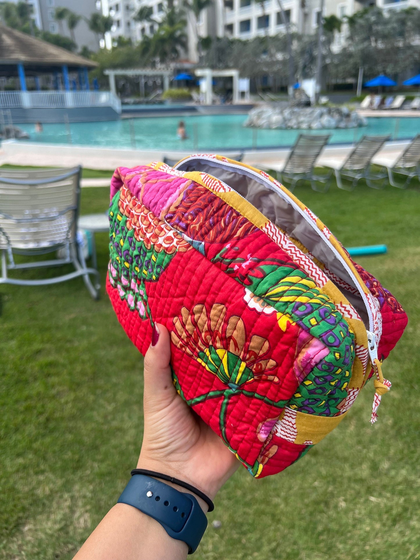 Gift for Mom Gift Ideas for Her Birthday Handmade Cosmetic bags Makeup Bag Travel Organizer Pouches Set of 3 Toiletries Kit Quilted pouch